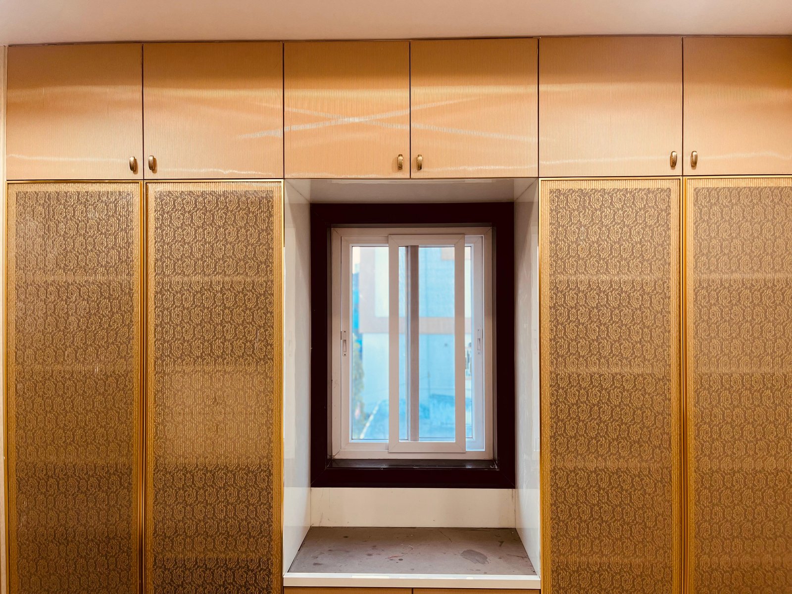 Material transitions planned for everyday comfort